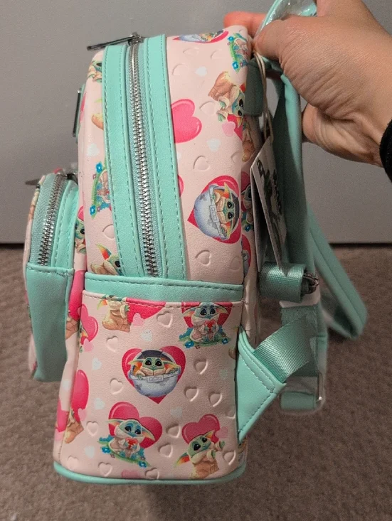 Loungefly Star Wars Grogu Heart Mini Backpack - Picture 5 of 9